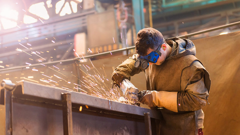 YOUR STORY大切な方への贈り物の主人公